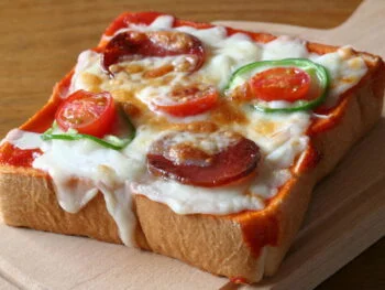 Tost Ekmegi – Tosti broodje
