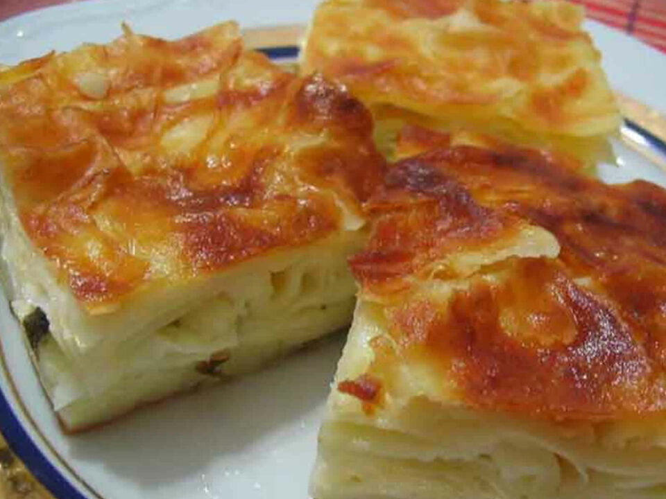 Peynirli patatesli borek - Aardappelkaas deegbol